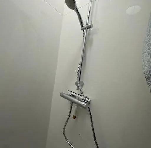 Apartament Sehr Zentral / Hell / Altbau *