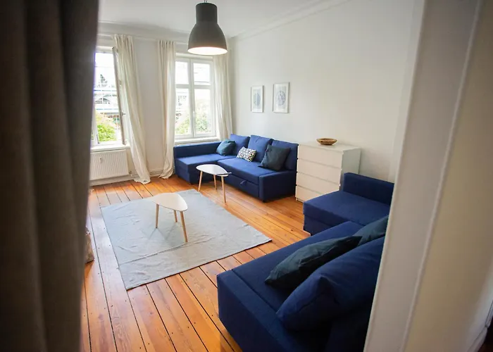 Apartament Sehr Zentral / Hell / Altbau *